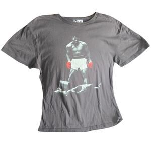 Muhammad Ali Knockout Graphic Tee –  (Large)